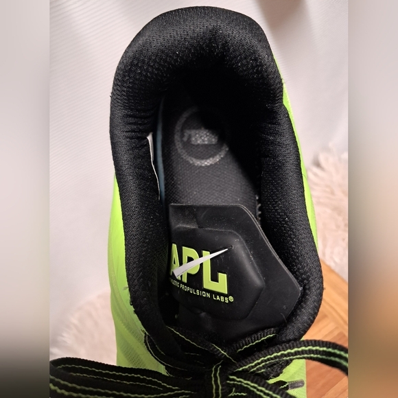 APL Windchill Sneakers Men's Size 11 - Picture 7 of 8